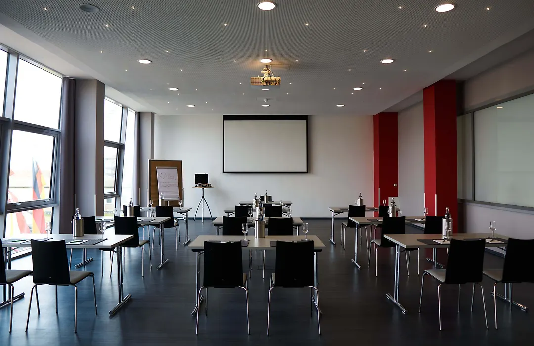 Hotel Sportforum-1